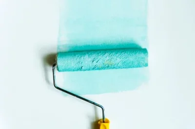 Peinture intérieure à Sains-Richaumont — murs, plafonds et boiseries